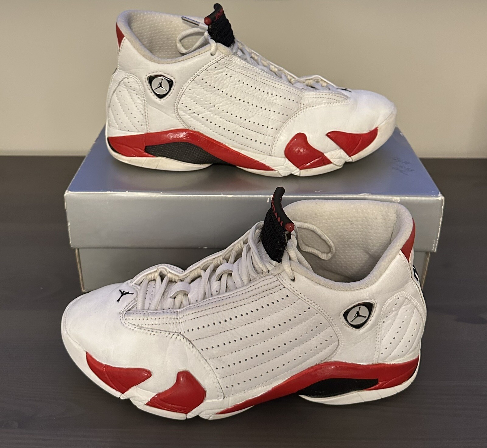 aj 14 candy cane
