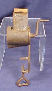 Vintage Tin Nut Spice Nutmeg Grinder Miniature Size Wood Dasher