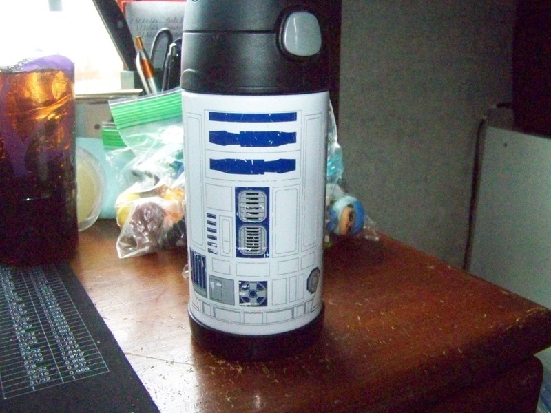 R2D2 Thermos Funtainer 12 Oz stainless steel vacuum Straw Bottle, Star Wars
