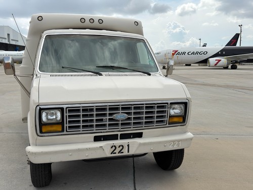 Ford E350 With Stahl Work Body.