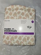 NWT! ROOM ESSENTIALS Twin/Twin XL Bedsheets B...
