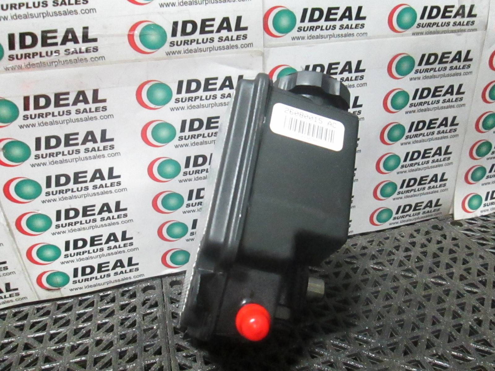 INDUSTRY STANDARD 26080015-New In Box img