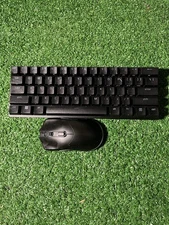 Razor keyboard and mouse (huntsman mini)  comes with wires 