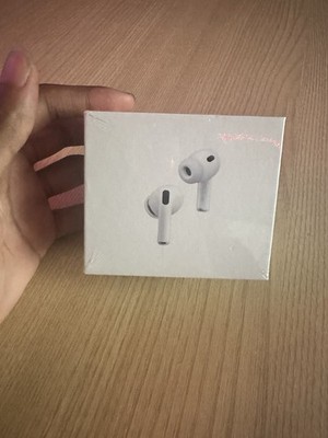 bluetooth earbuds