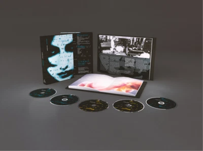 Marillion Brave (CD) Deluxe Box Set with Blu-ray - Bild 1 von 4