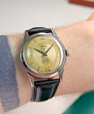 Herma Vintage Watch France Stainless Steel Cupillard 256 Men 1960s 17 Jewels