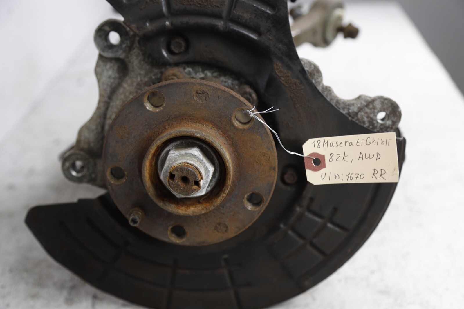 2014-2020 Maserati Ghibli Rear Right Knee Suspension Spindle Axle Shaft Arms 82k