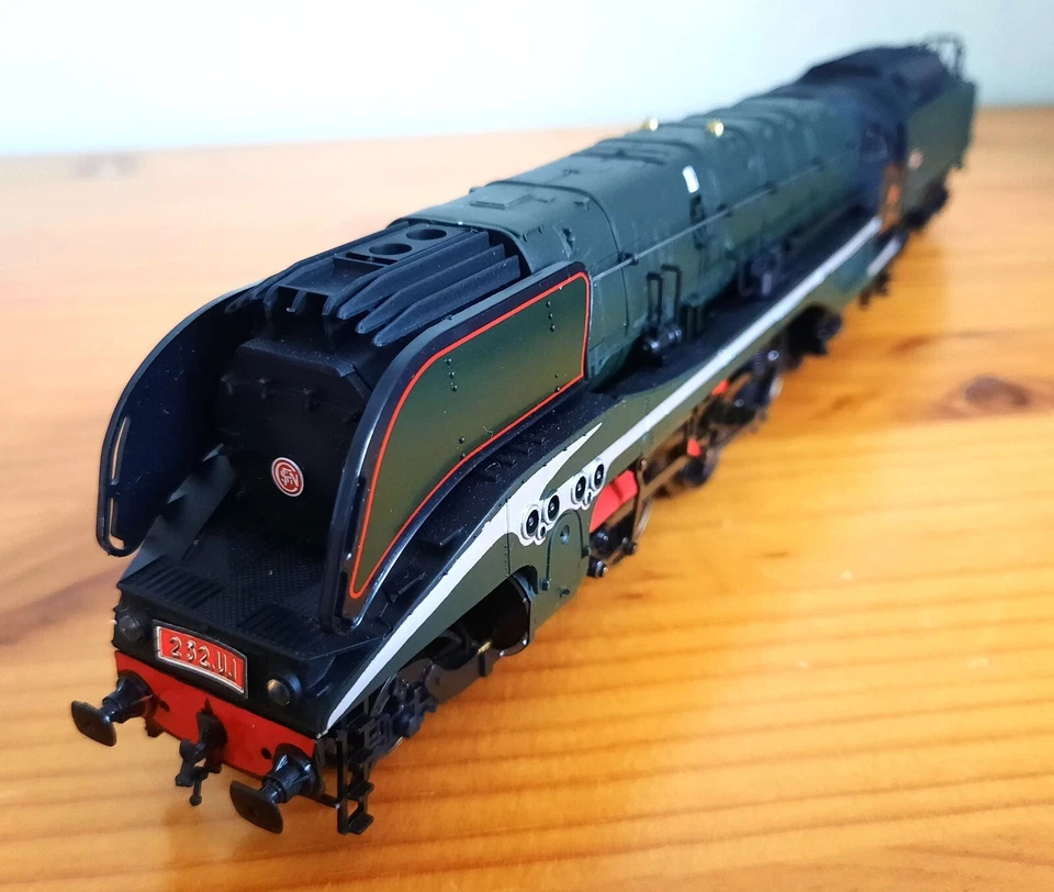 Jouef SNCF 232U1 Locomotive Vapeur H0 Plastique Vert (8249)  Série Prestige - Photo 2/4