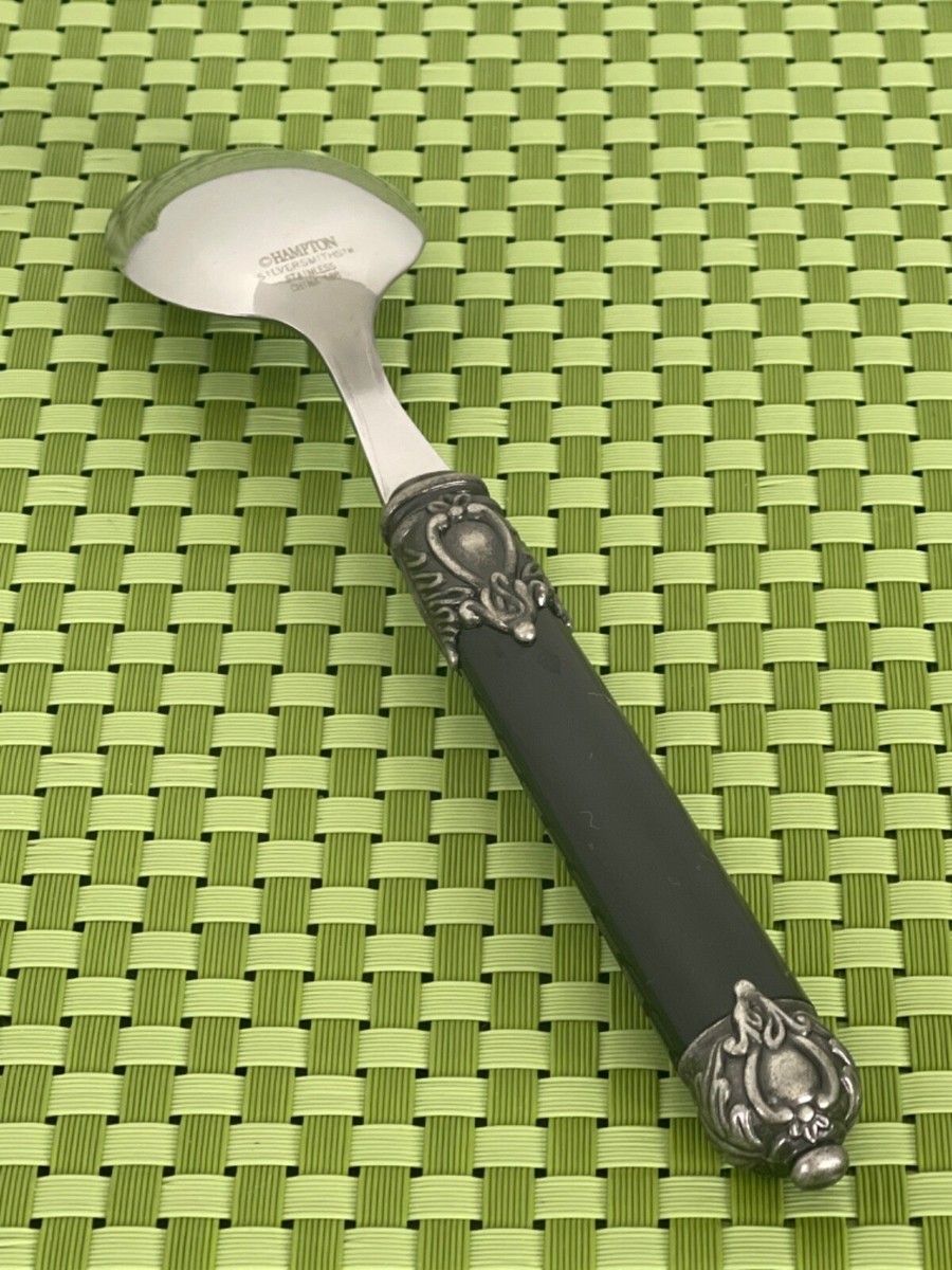 Hampton Silversmith 18/8 Korea 709 CONCORDE Stainless Flatware 4 Dinner Knives Hampton Silversmith 18/8 Korea 709 CONCORDE Stainless Flatware 4 Dinner Knives