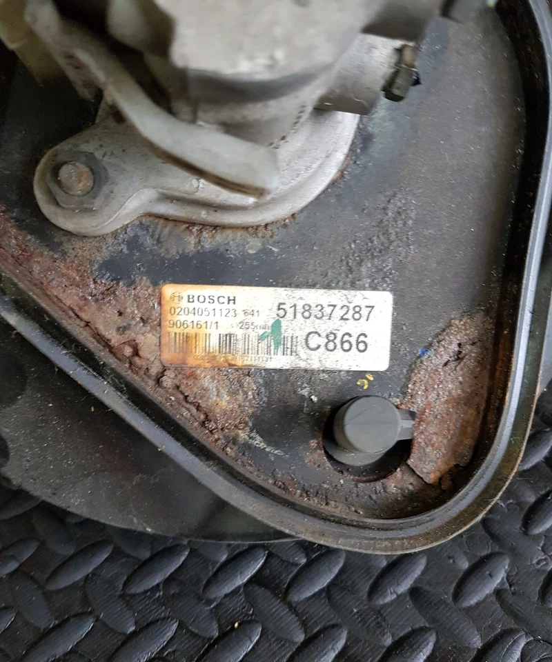 Peugeot Bipper Or Nemo 1.4 Hdi 2005-2012 Year Brake Servo With Master Cylinder - Image 2 of 4