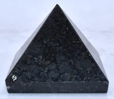 2"  Black Nuumite Nuummite Pyramid Sorcerers Stone Crystal Mineral - India (1PC)
