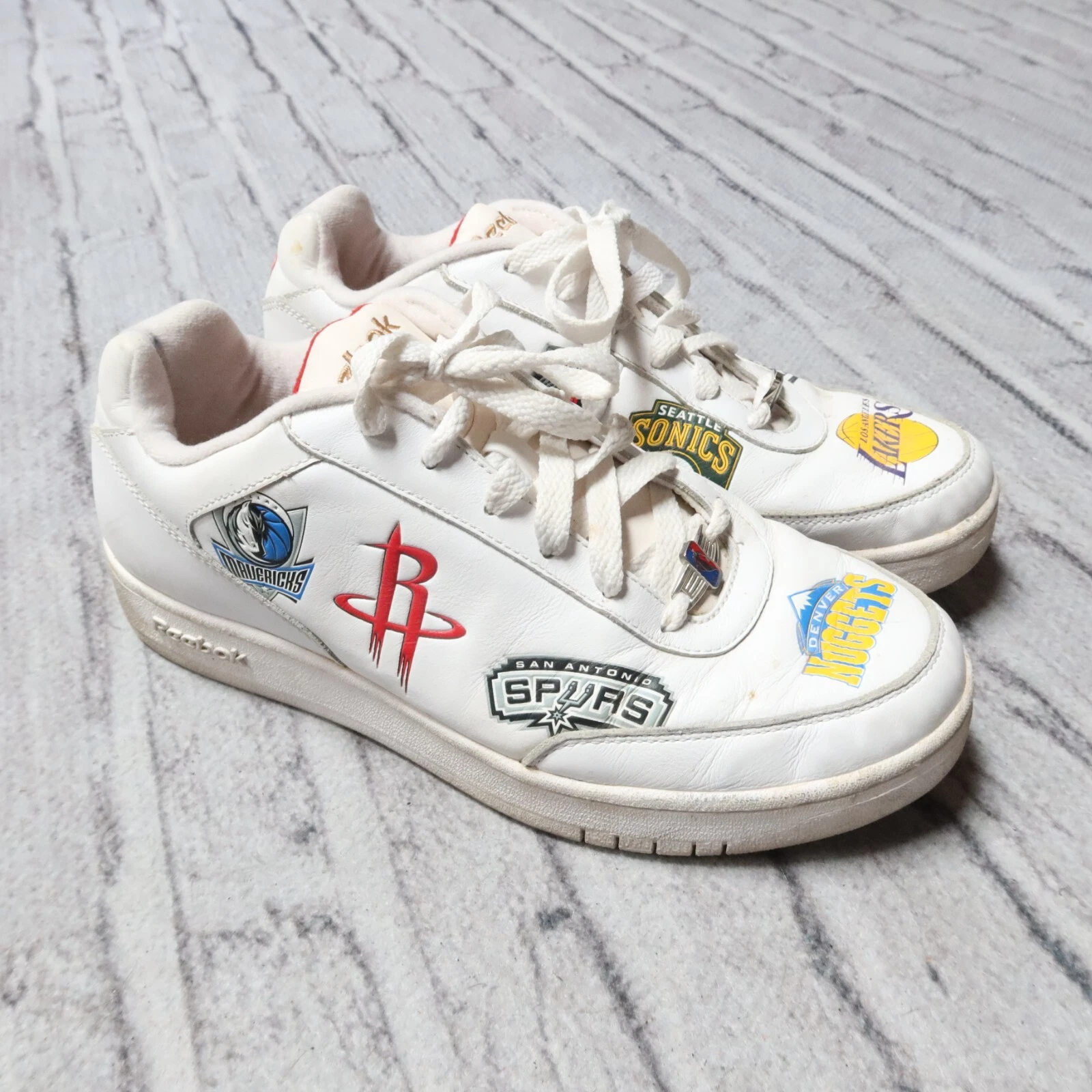 Chaussures vintage rares Reebok NBA Western Conference taille 10 blanc Supreme