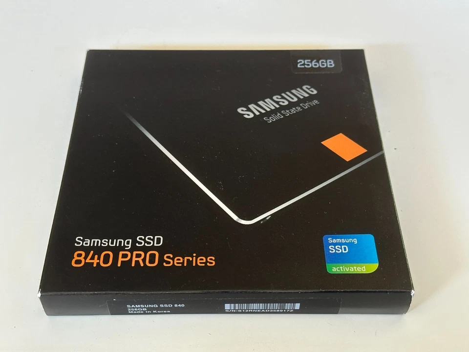 NEW SAMSUNG 840 Pro 2.5" 256GB SATA III Solid State Drive SSD MZ-7PD256BW Sealed - Image 2 of 4