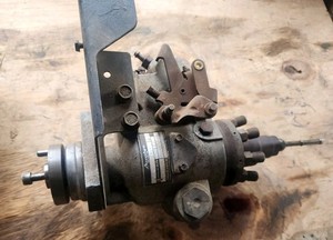 1982-1990 GM Chevrolet 6.2L Stanadyne DB2 Diesel Fuel Injection Pump - Core Due