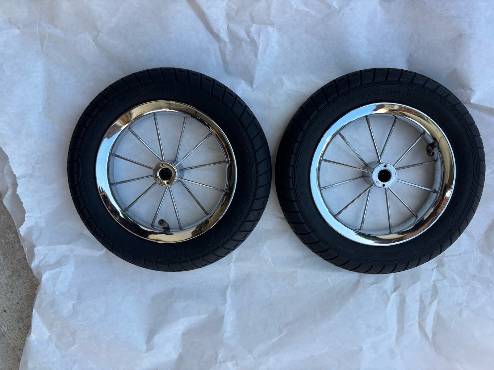 (Used) Schwinn Roadster Tricycle Rear Wheels - Tires, Tubes, Rims Set of 2 (31.99 USD)