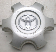 2005 - 2015 Toyota Tacoma 4runner Silver Oem Center Cap Pn 42603-ad060