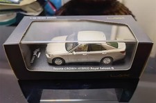 1/43 Toyota Crown HYBRID Royal Saloon Car Model