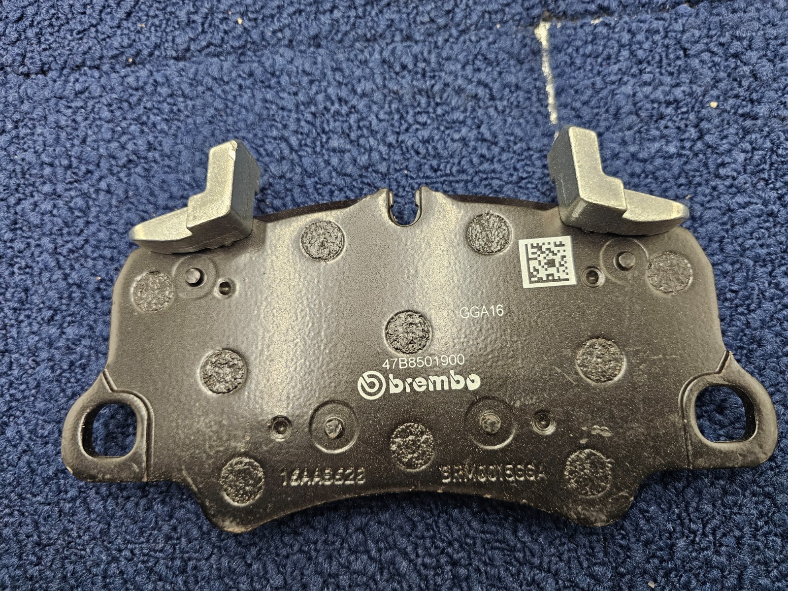 Brembo 70003826 Front Brake Pads With Sensor For 2016-2020 Ferrari 488 Spider