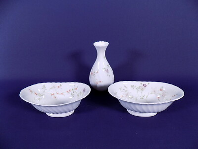 Wedgwood Campion Nuss / Süßigkeitenschalen x 2 + Vase