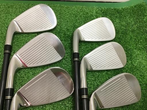TaylorMade R9 SUPER MAX Iron Set / 5-PW / Flex Regular Motore