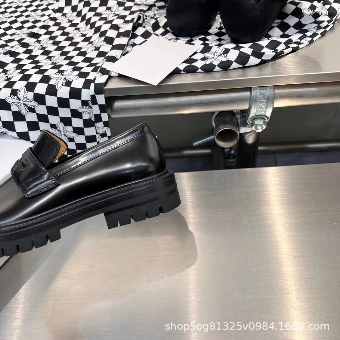 dior tabi shoe