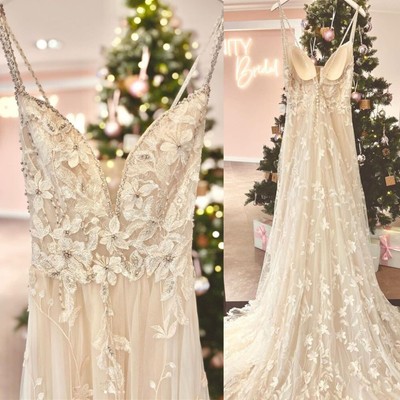 Bohemian Beaded Wedding Dresses with Straps A Line 3D Florals Tulle Bridal Gowns
