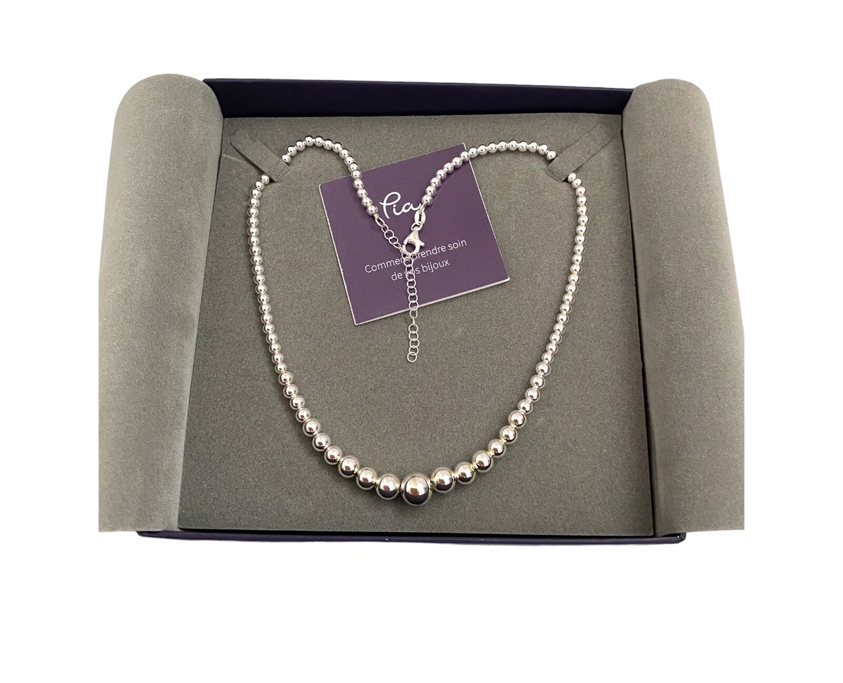 Pia shop silver necklace