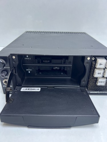 Sound Devices PIX260i Digital Video / Audio Recorder ( See photos ) - Picture 16 of 17
