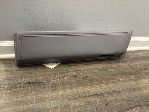 1985-1993 Cadillac SDV FWD Fleetwood RIGHT REAR Armrest GREY PN#20493390 - Picture 2 of 5