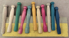 Vintage WOODEN CLOTHES PINS 11pcs COLORFUL Green Red Blue Yellow Natural