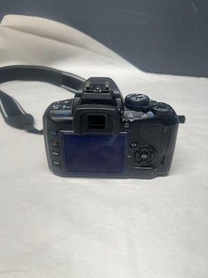 Olympus E-420 10MP DSLR Camera with 14-42mm Len and Bag - TESTED