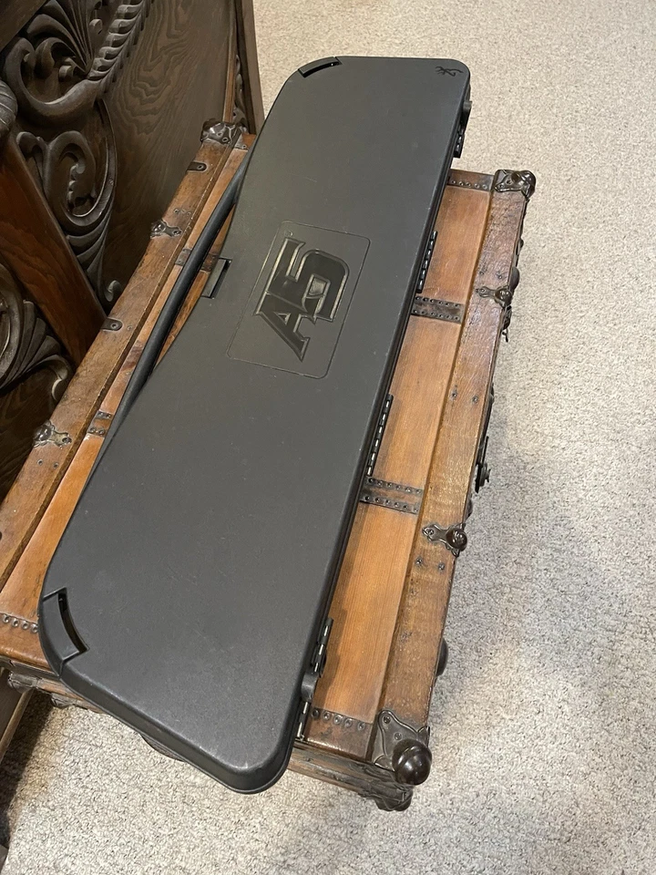 Browning A5 Semi Auto Shotgun OEM Fitted Factory Hard Case - Image 3 of 4