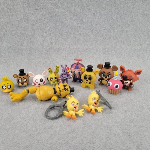 Five Nights at Freddy’s FNAF Funko Mystery Minis And More Toy Figures Lot of 13
