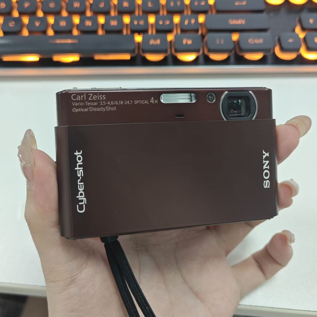 SONY Cyber Shot DSC-T77 Brown Digital Camera 10.1MP 4x Tested