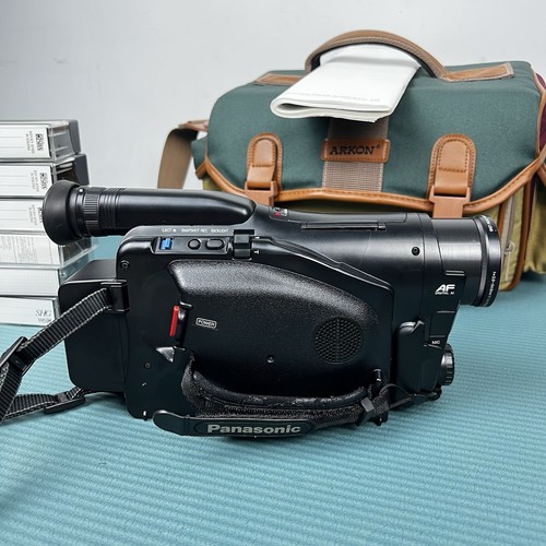 Panasonic Vintage Video Camera NV-VX3A SlimVision Complete Like new Condition - Picture 3 of 13