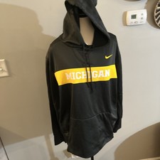 Nike University of Michigan Wolverines Hoodie Sweater Size Large