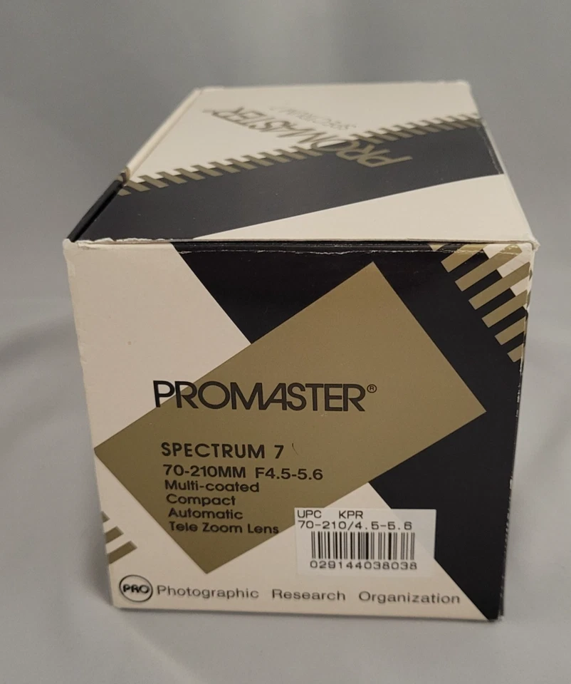 Promaster Spectrum 7 Macro Zoom Lens 70-210MM F4.5-5.6 KPR#3803 + 49mm UV Filter - Image 2 of 4
