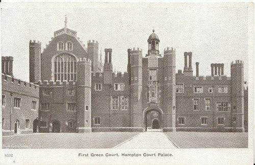 Middlesex Postkarte - First Green Court - Hampton Court Palace - Ref 5996A - Bild 1 von 2