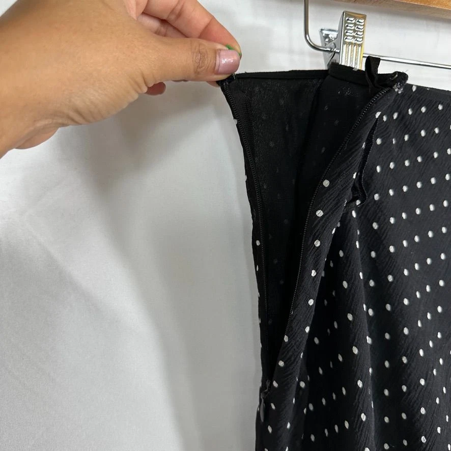 INC International Concepts Mujer Falda a Lunares 2 Negro Seda Midi Informal  Foto 2 de 4