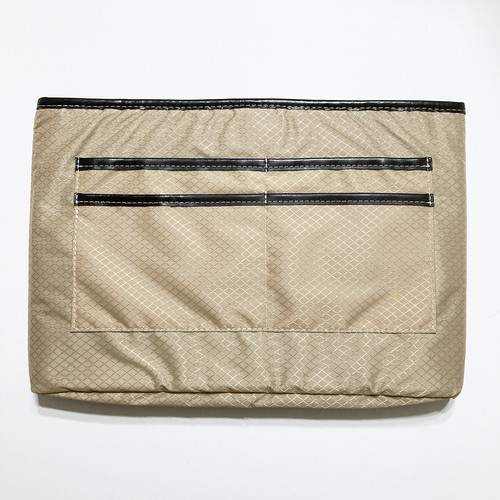 Bolso de Mano McKlein Winnetka Cuero para Laptop Maletín Negro con Borde Rosa - Imagen 8 de 23