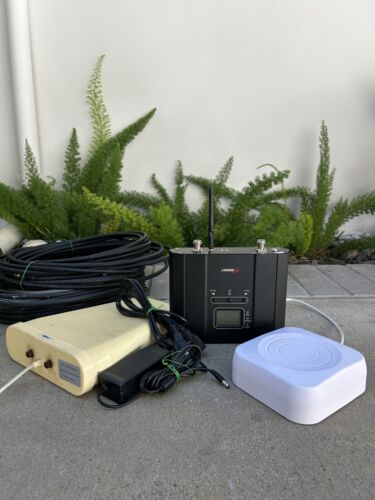 HiBoost 15K LCD - Cell Phone Signal Booster - Covers 15,000 Sq. Ft. - Photo 4 sur 18