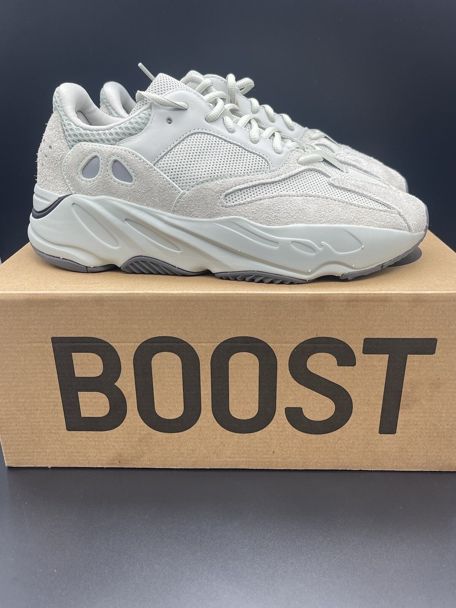 Adidas Yeezy 700 Boost Salt Size 8.5M EG7487 BRAND NEW FAST