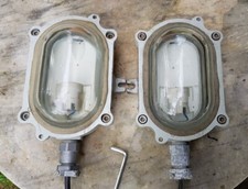 Paire de HUBLOTS Legrand A. T. X.  Marine coursive INDUS LOFT VINTAGE