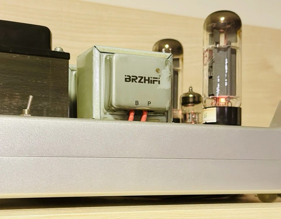 Stereo Set-Up (Tube Power amplifier, Pre-Amplifier & Neodymium Driver Speaker) - Image 2 of 4