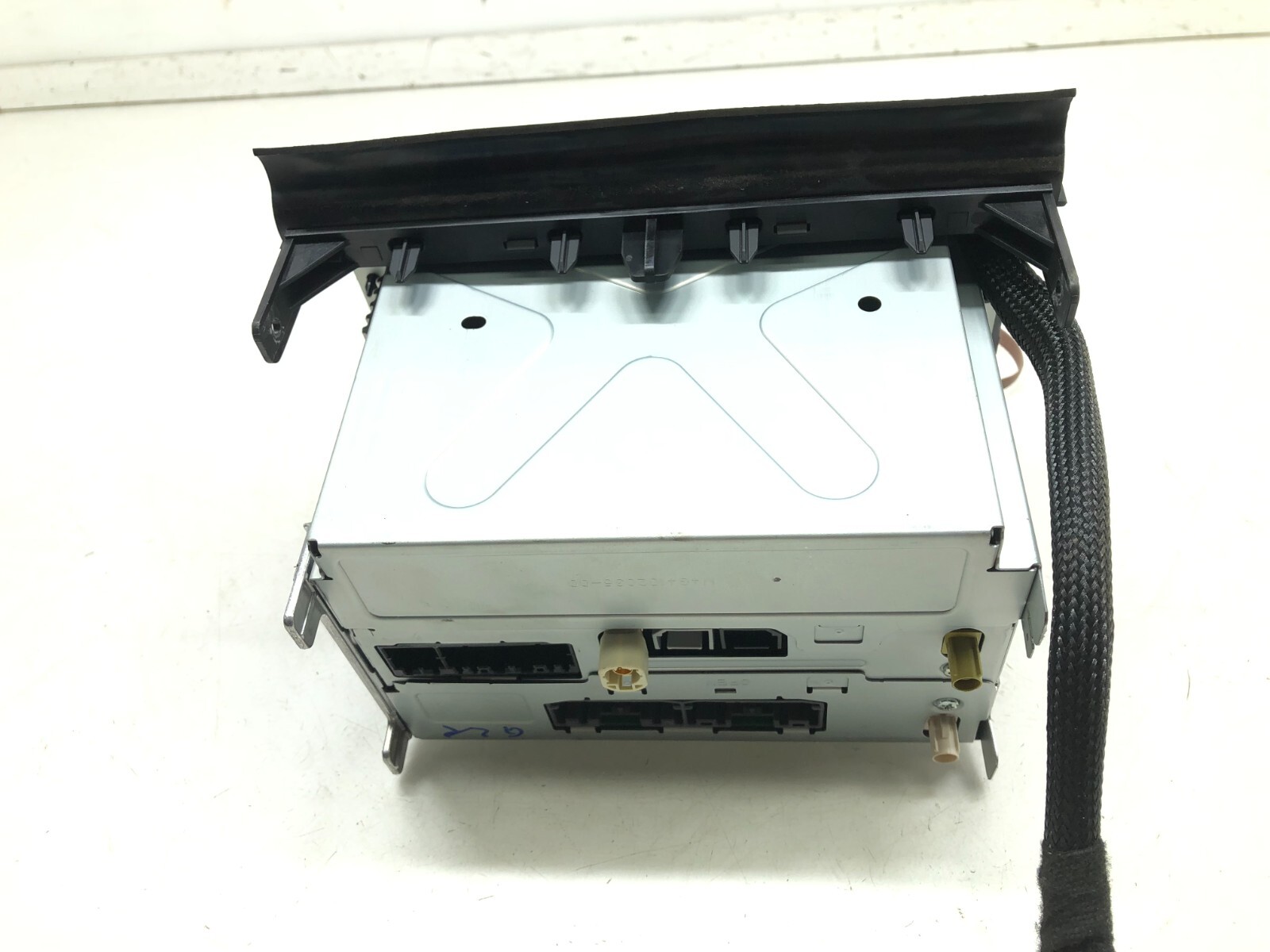 2014-2019 MASERATI GHIBLI SQ4 RADIO HEAD UNIT RECEIVER OEM.