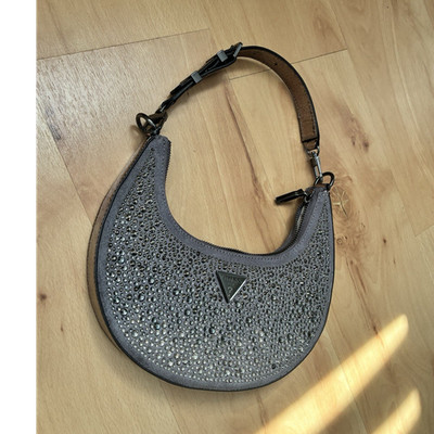 GUESS Schultertasche Lua Small Hobo 