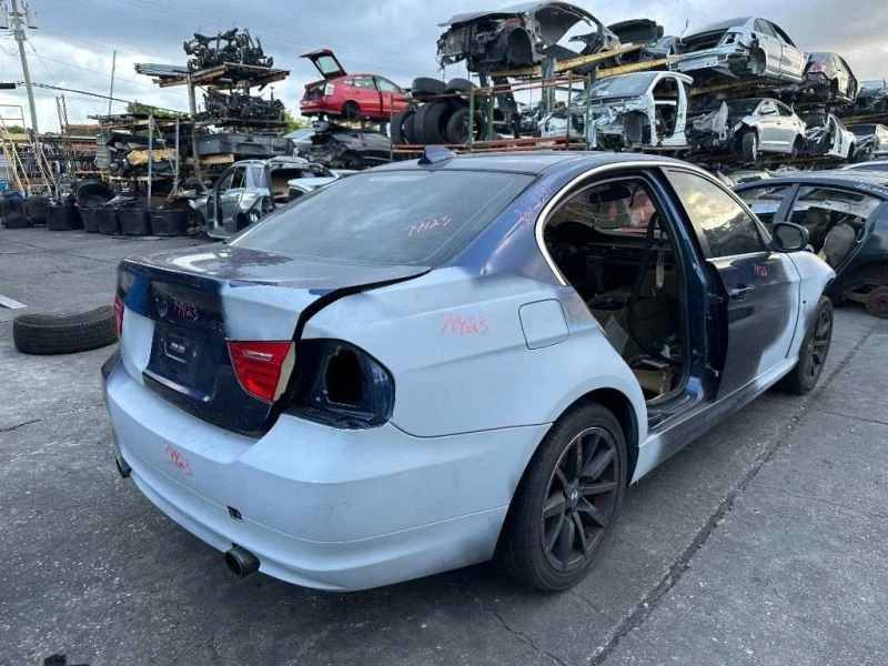 Driver Center Pillar Sedan Canada Market Fits 06-11 BMW 323i 889028 Foto 3 de 4