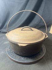 Vintage Lidded Cast Iron Dutch Oven No 8 D3 8DO Made in USA 10.25" Diam w Handle