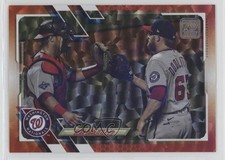 2021 Topps Orange 218/299 Sean Doolittle #17 0vt8