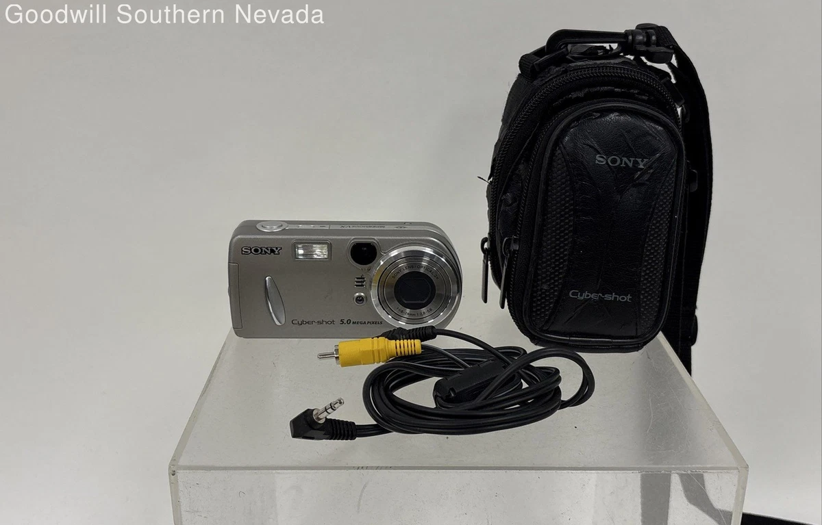 Sony Cyber-shot DSC-P92 Digital Cameras 5-6.9 MP Maximum
